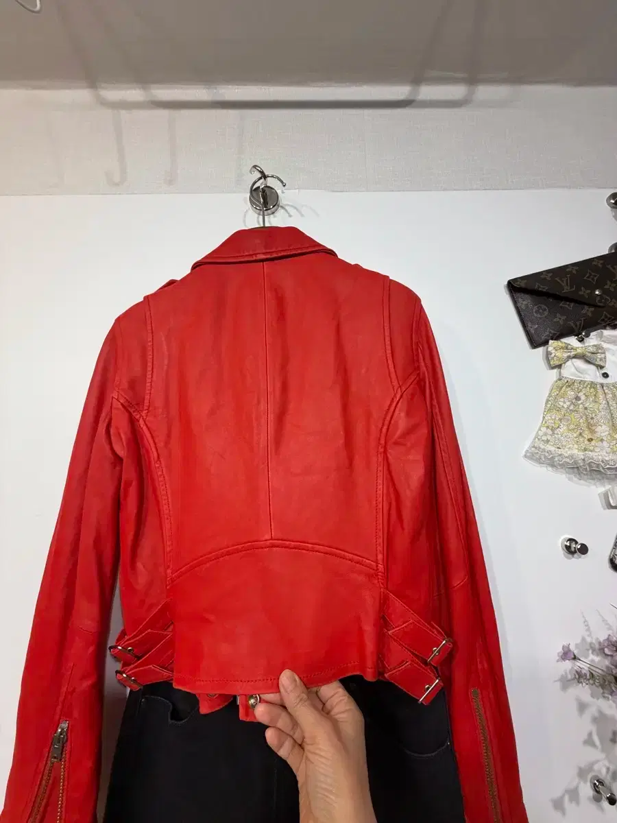 thumbnail-2